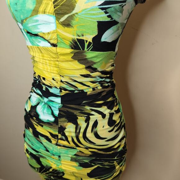 Cache Floral Bodycon Dress Keyhole High Neck Short Sleeve Stretch - Picture 6 of 14